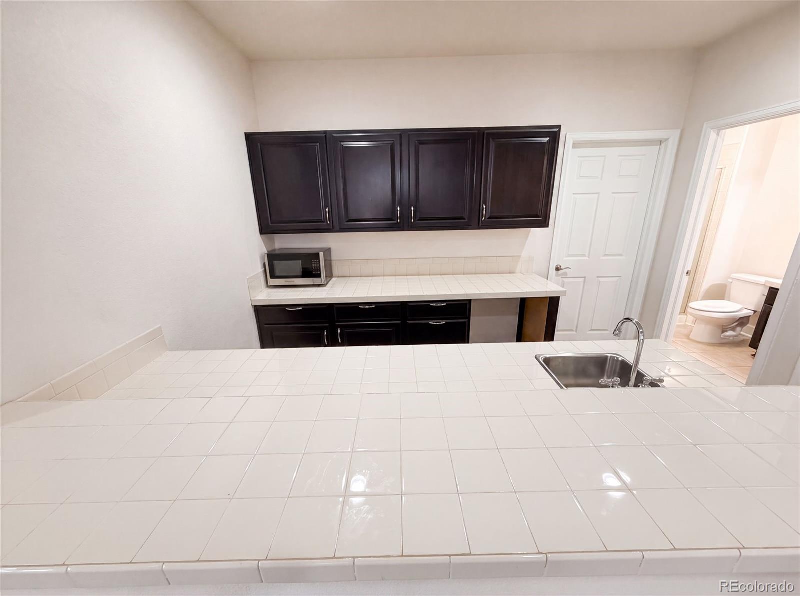 MLS Image #17 for 22197 e easter circle,aurora, Colorado