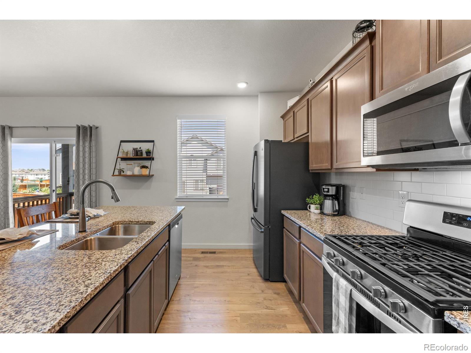 MLS Image #14 for 982  cascade falls street,severance, Colorado