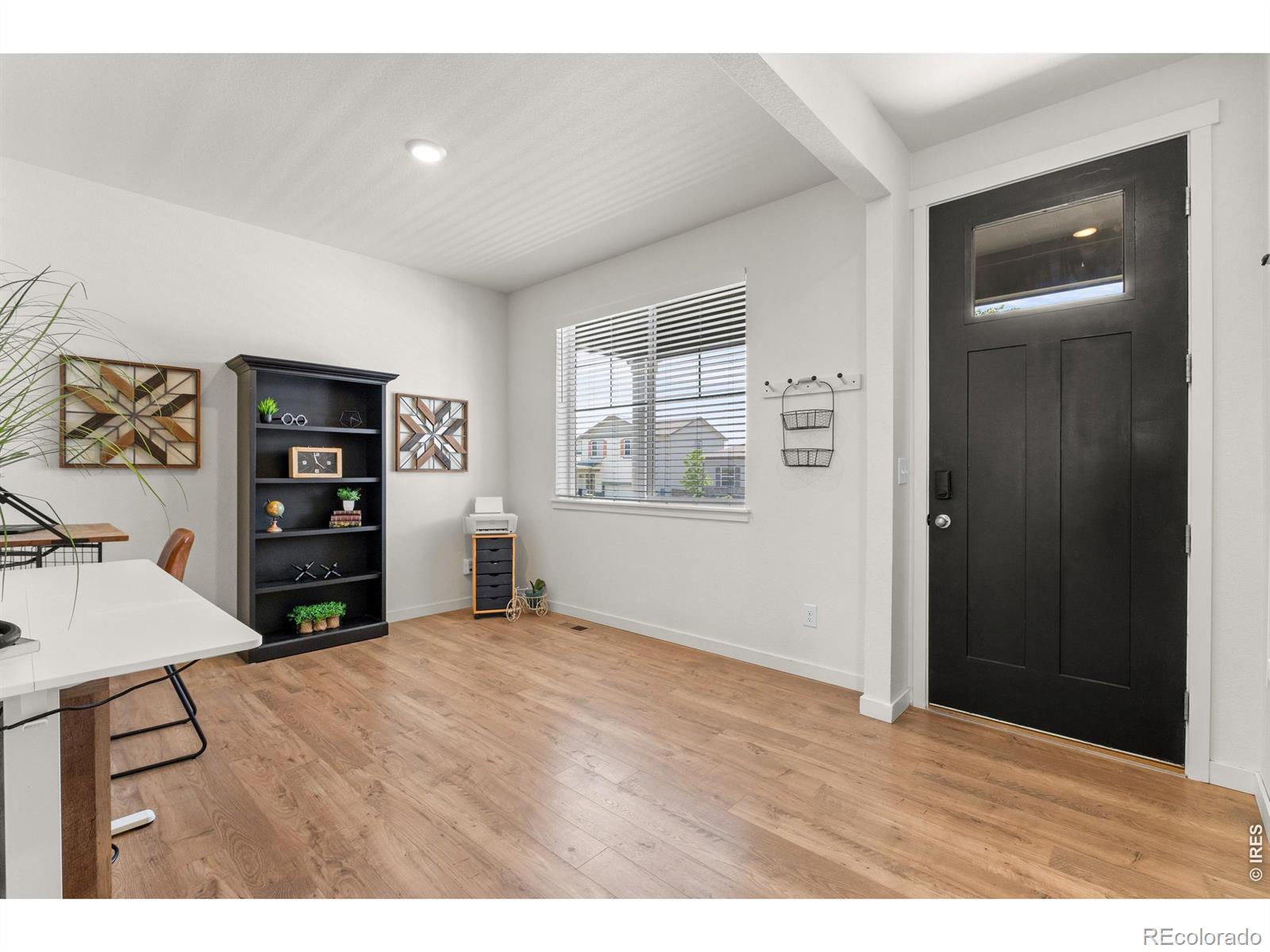 MLS Image #5 for 982  cascade falls street,severance, Colorado