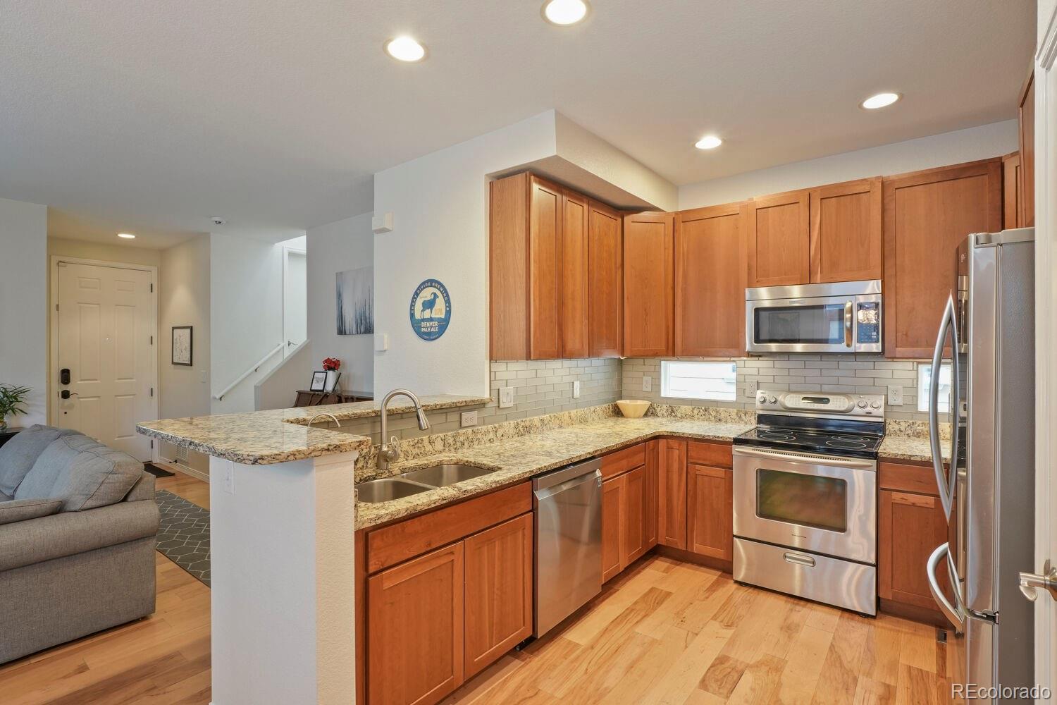 MLS Image #12 for 2721  alton street,denver, Colorado