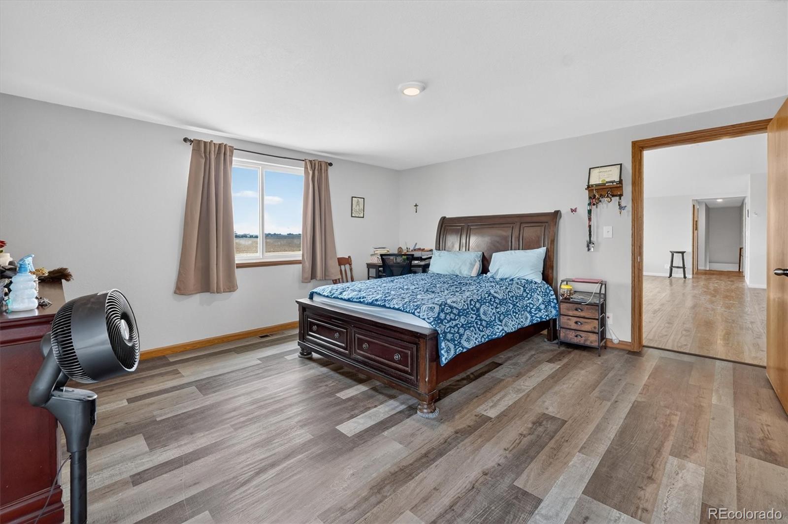 MLS Image #23 for 32189  county road 16 ,keenesburg, Colorado