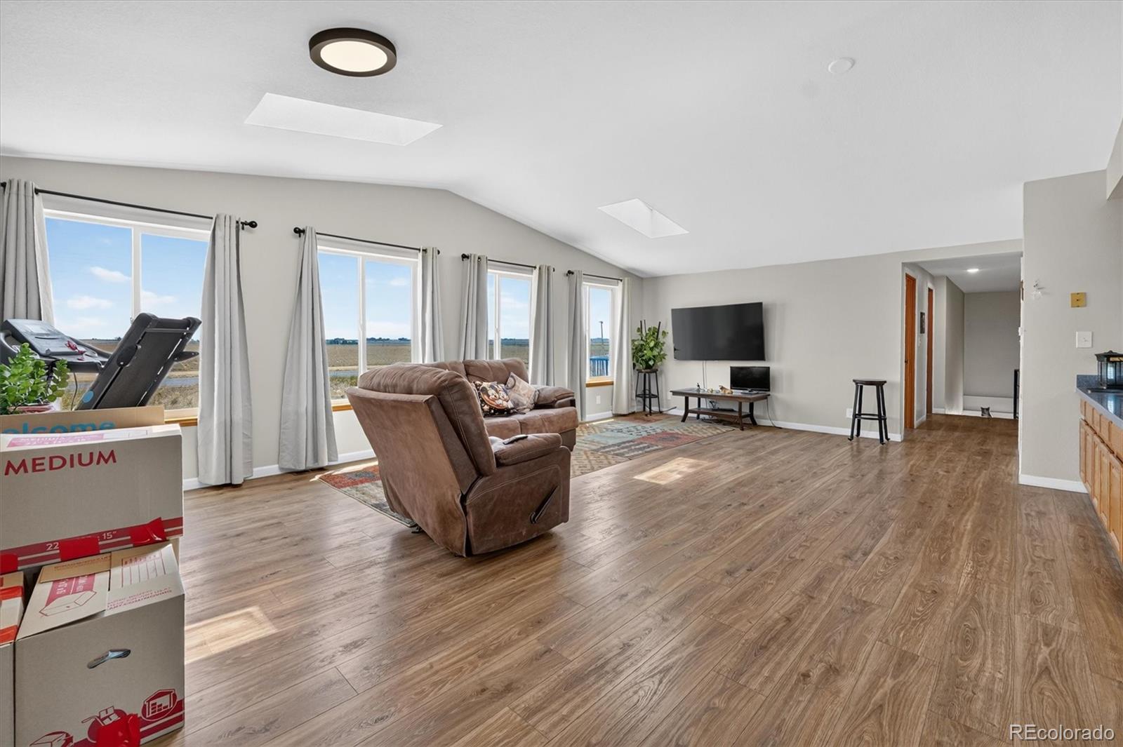MLS Image #8 for 32189  county road 16 ,keenesburg, Colorado