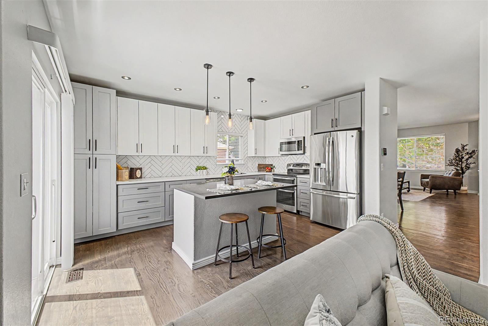 MLS Image #10 for 11652  kearney way,denver, Colorado