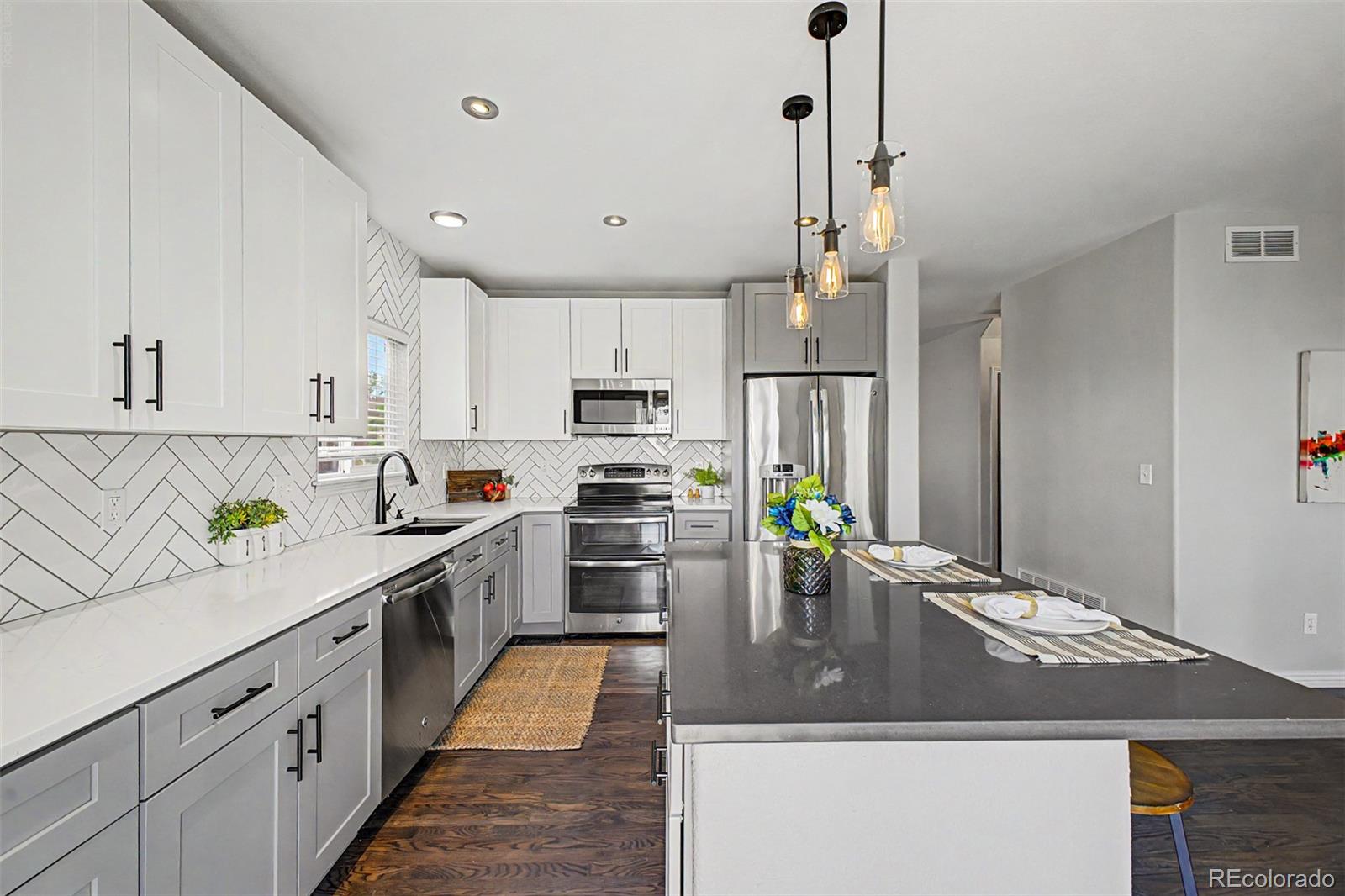 MLS Image #11 for 11652  kearney way,denver, Colorado