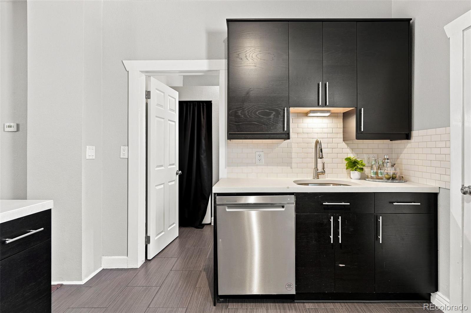 MLS Image #14 for 4137  osage street,denver, Colorado