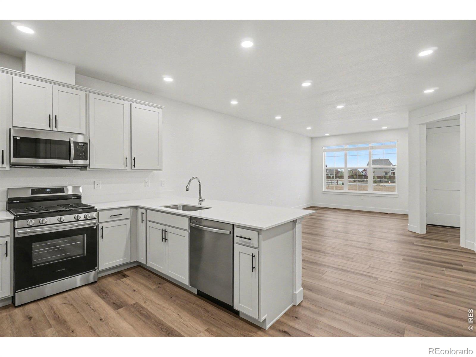MLS Image #6 for 5124  stonewall street,loveland, Colorado