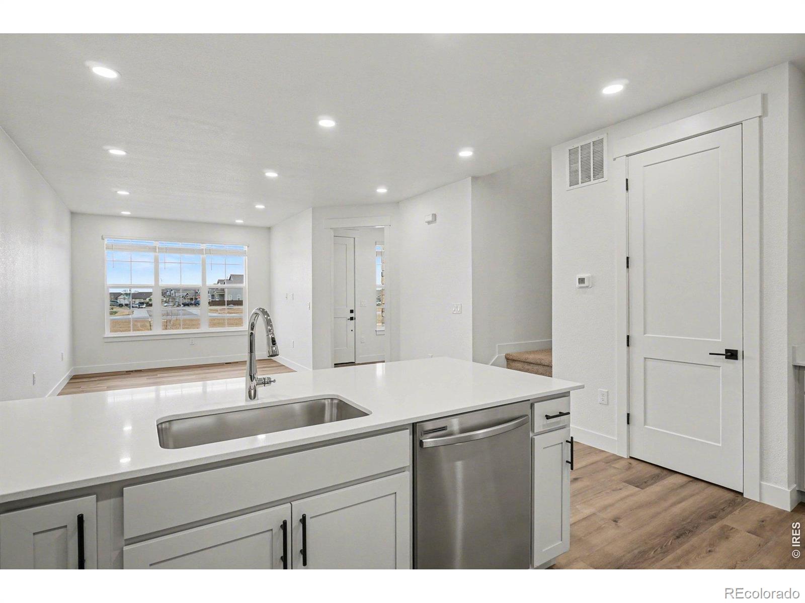 MLS Image #7 for 5124  stonewall street,loveland, Colorado