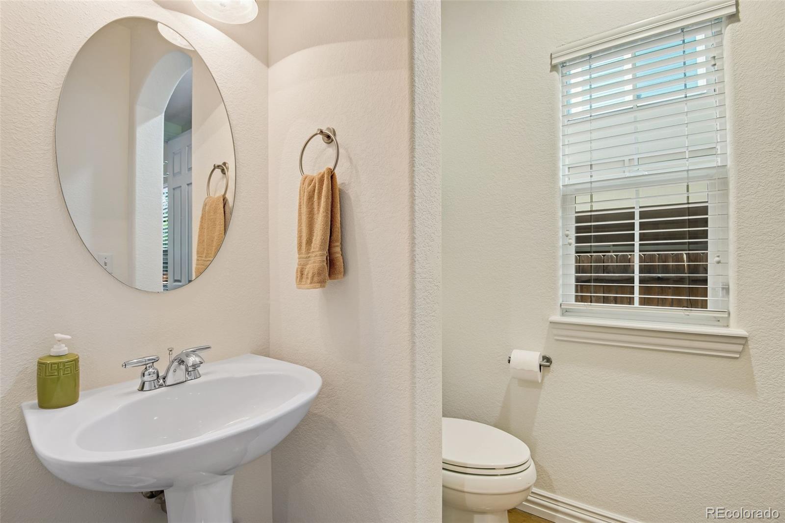 MLS Image #14 for 2933  lawrence street,denver, Colorado