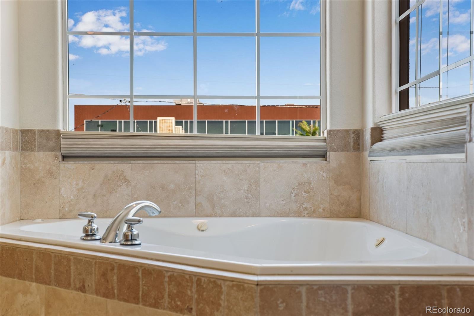 MLS Image #22 for 2933  lawrence street,denver, Colorado