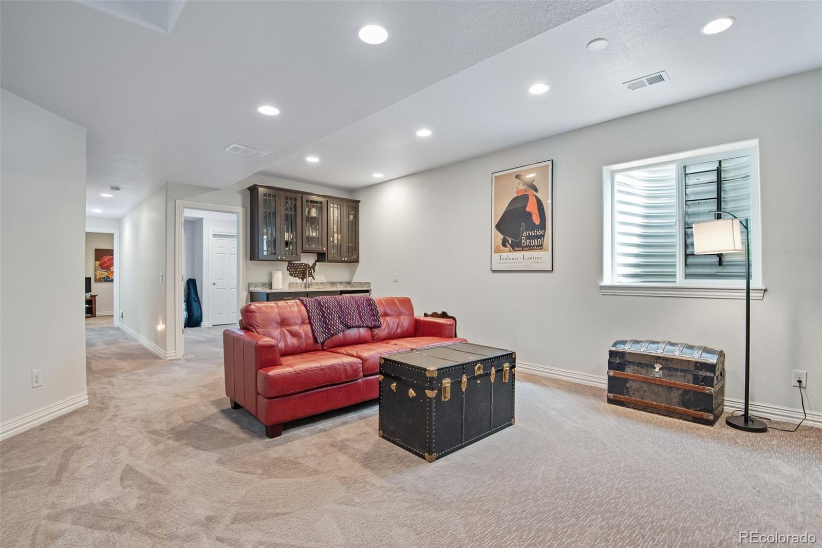 MLS Image #25 for 2933  lawrence street,denver, Colorado