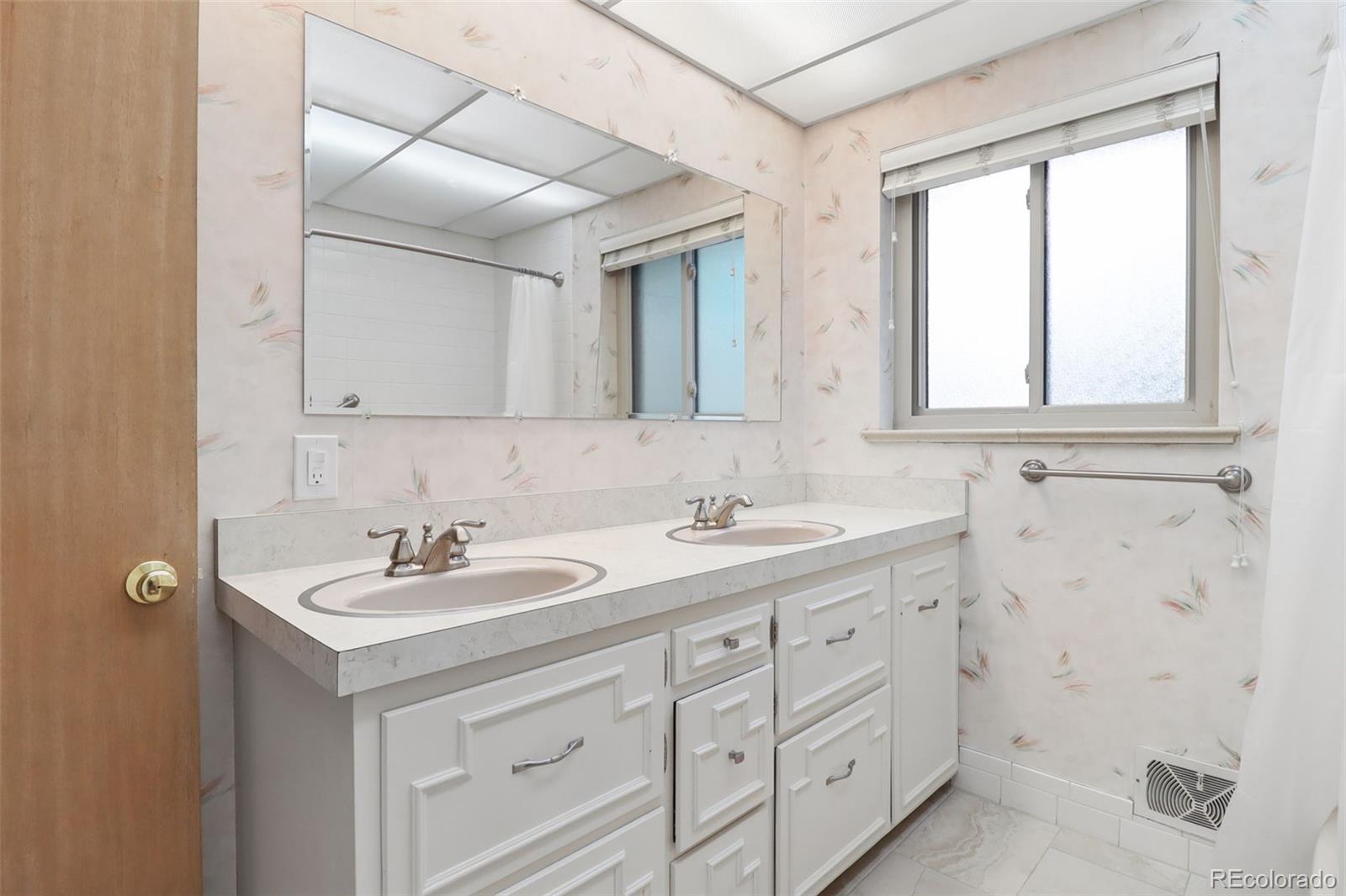 MLS Image #22 for 7100 w 29th place,wheat ridge, Colorado