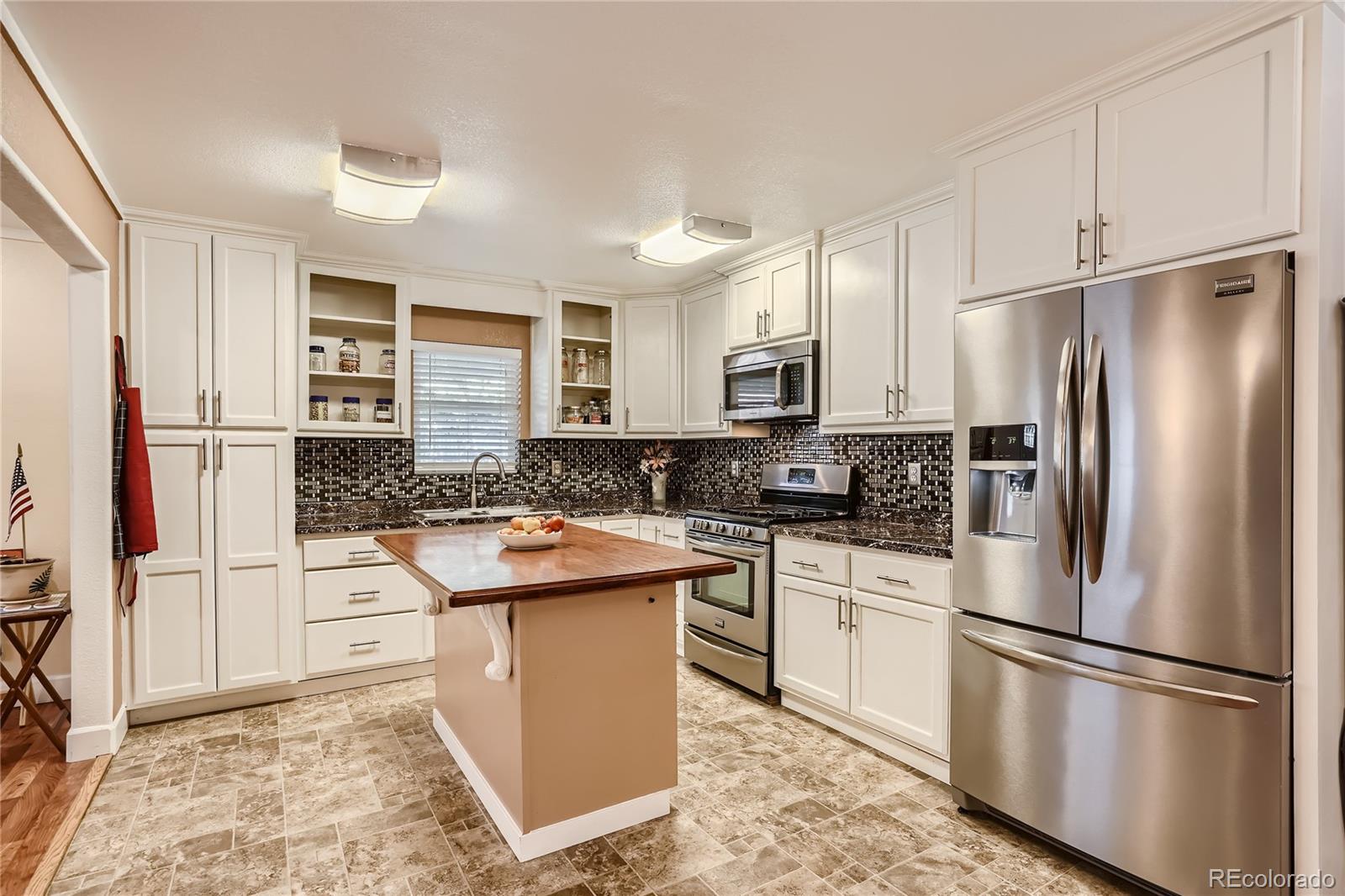 MLS Image #5 for 9118 n moselle court,federal heights, Colorado