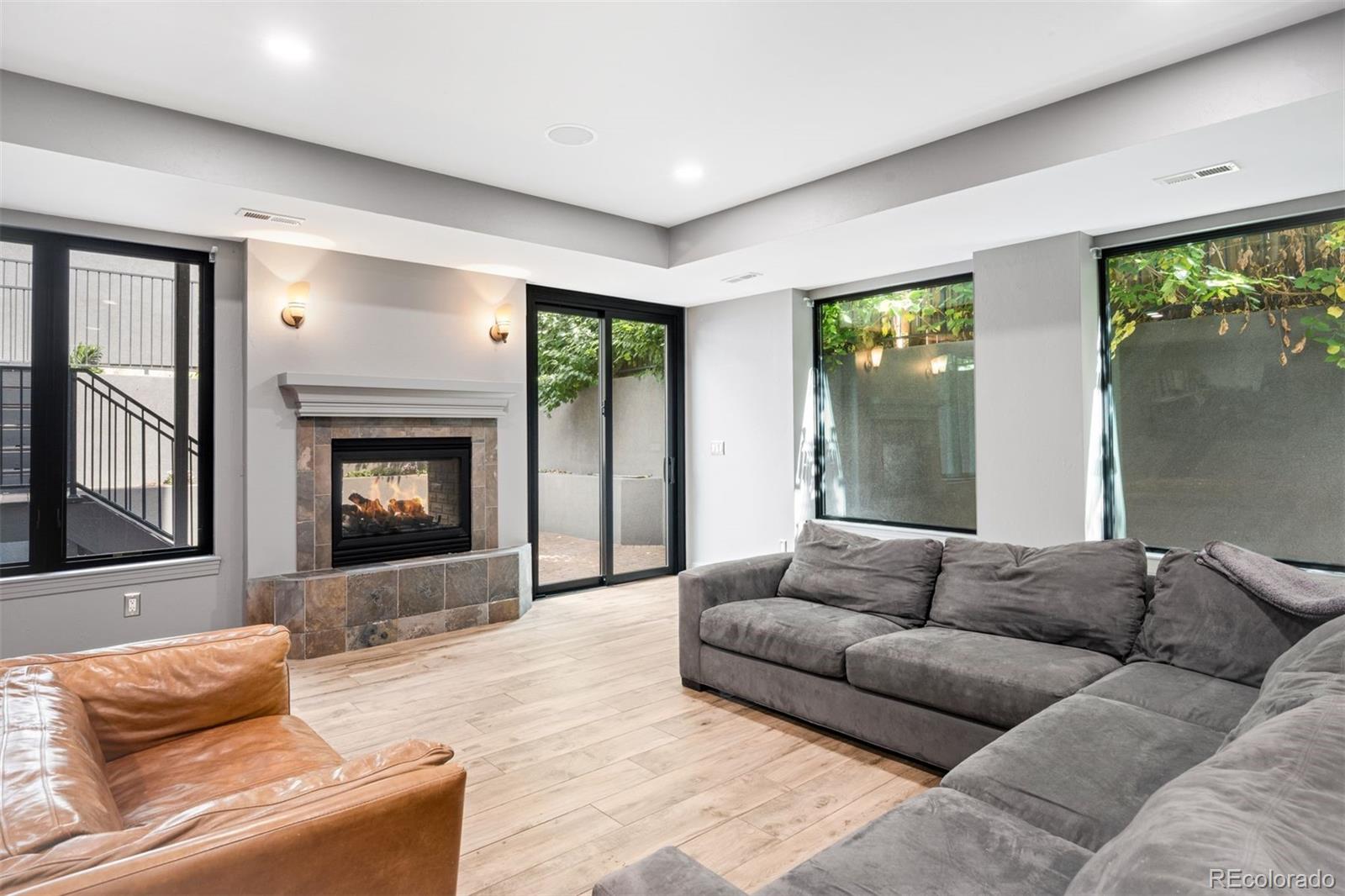 MLS Image #17 for 2020 s madison street,denver, Colorado