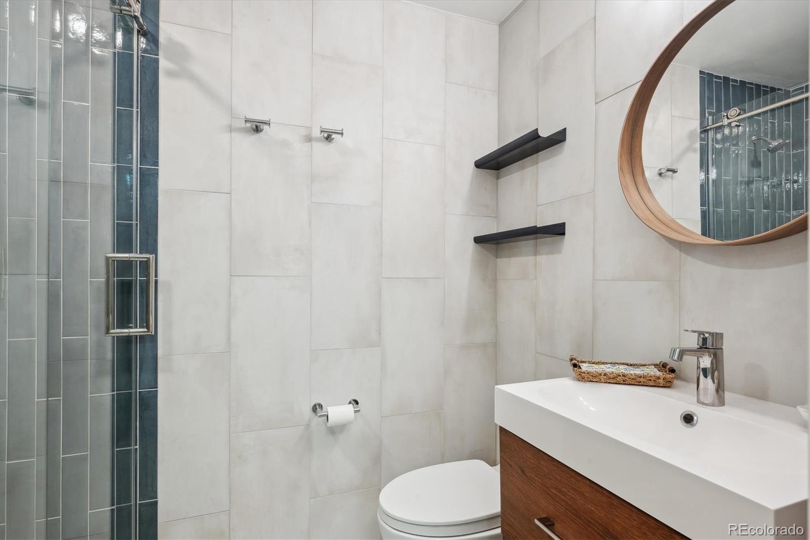 MLS Image #22 for 1512  larimer street,denver, Colorado