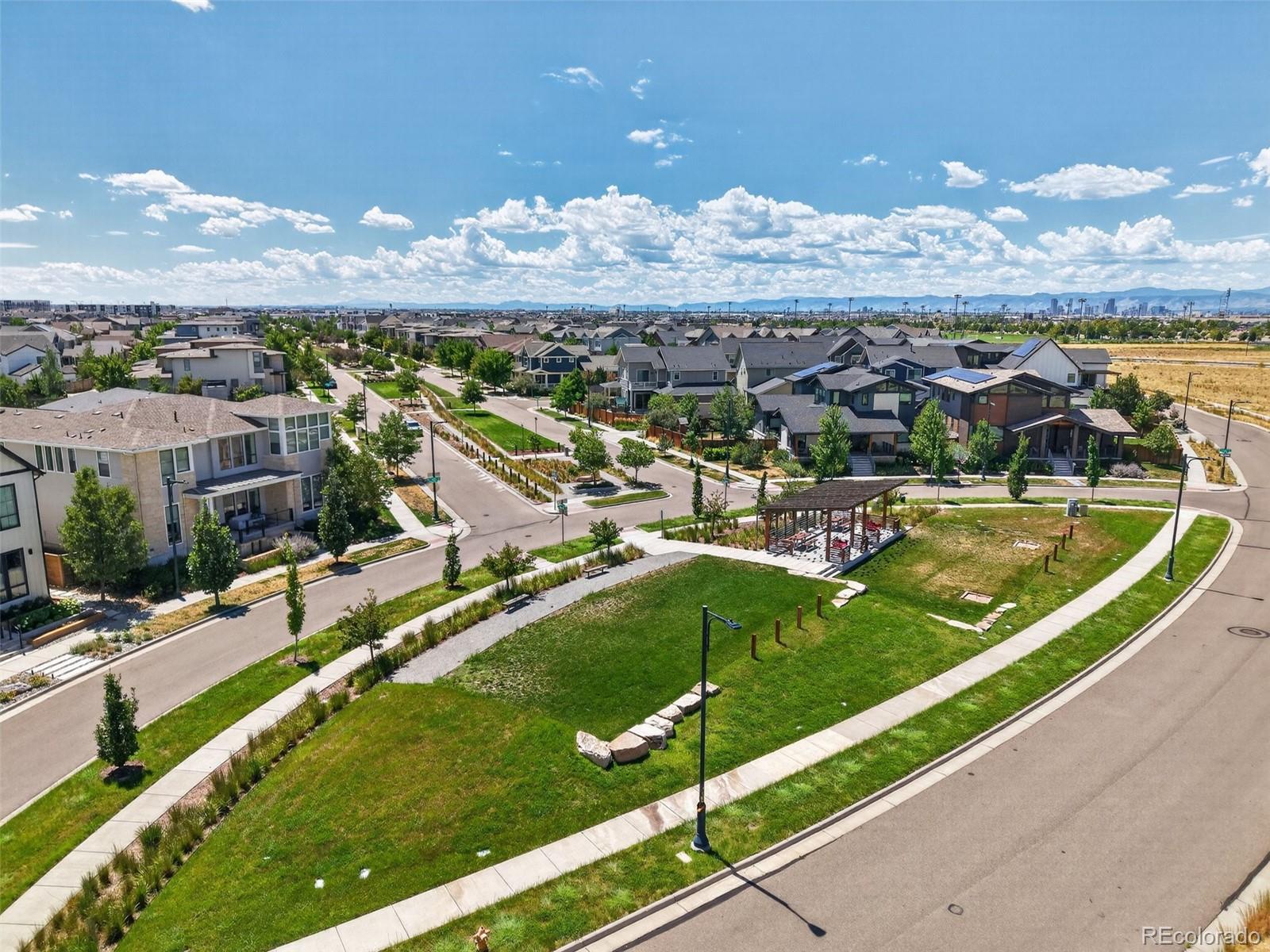 MLS Image #39 for 6121  chester street,denver, Colorado