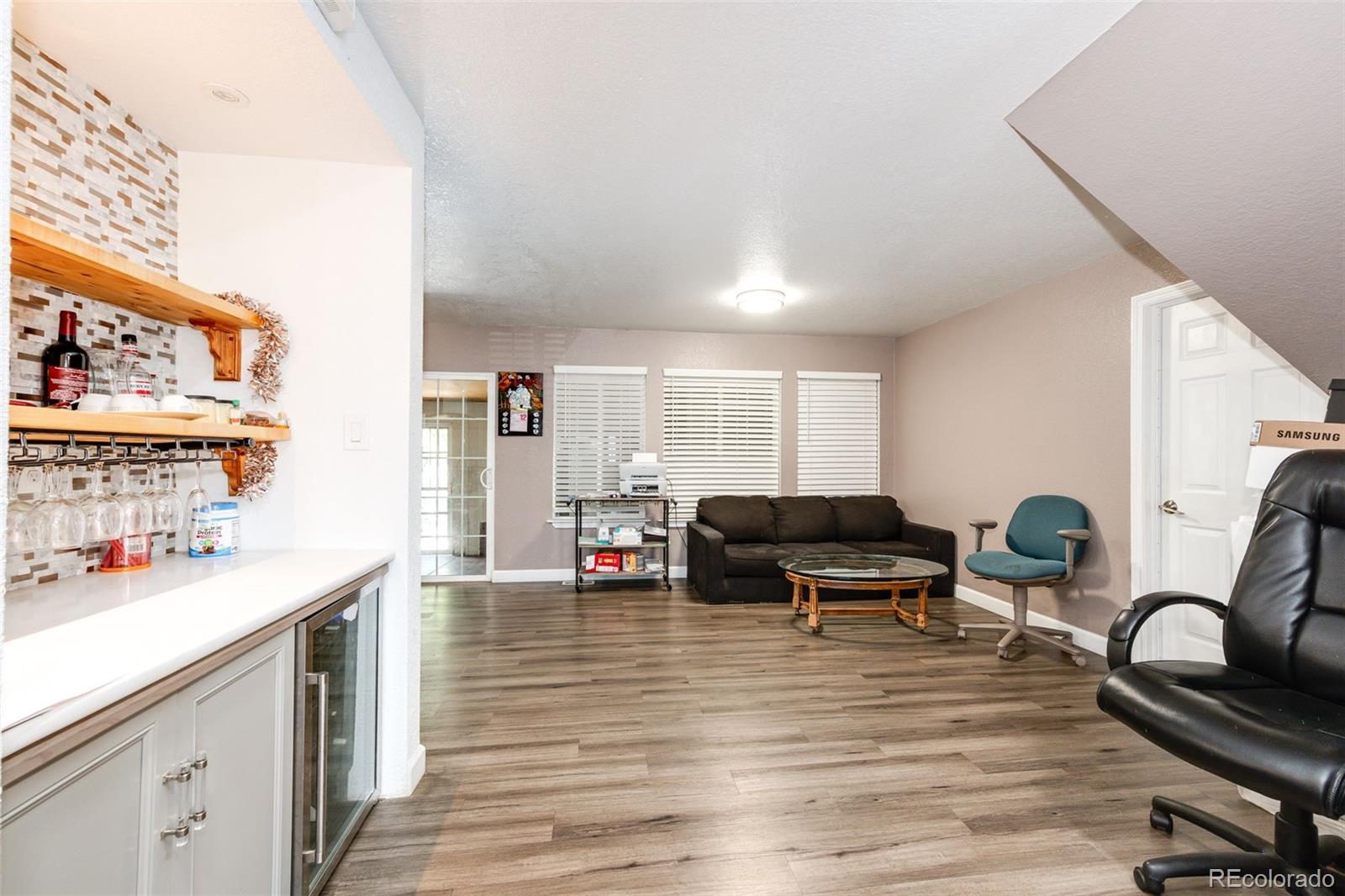 MLS Image #5 for 6799 w 52nd avenue,arvada, Colorado
