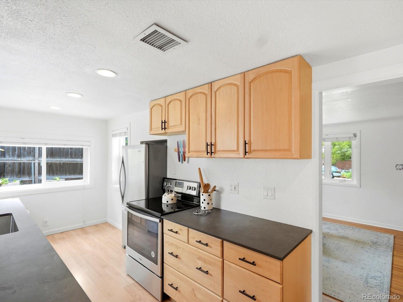 MLS Image #12 for 3376 s corona street,englewood, Colorado