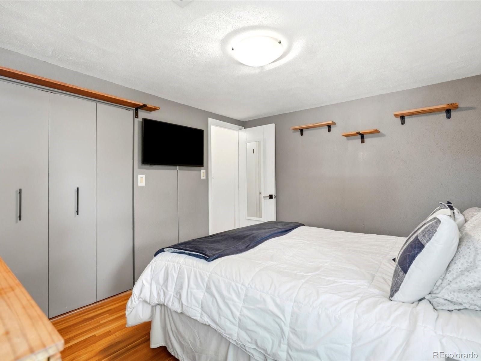 MLS Image #17 for 3376 s corona street,englewood, Colorado