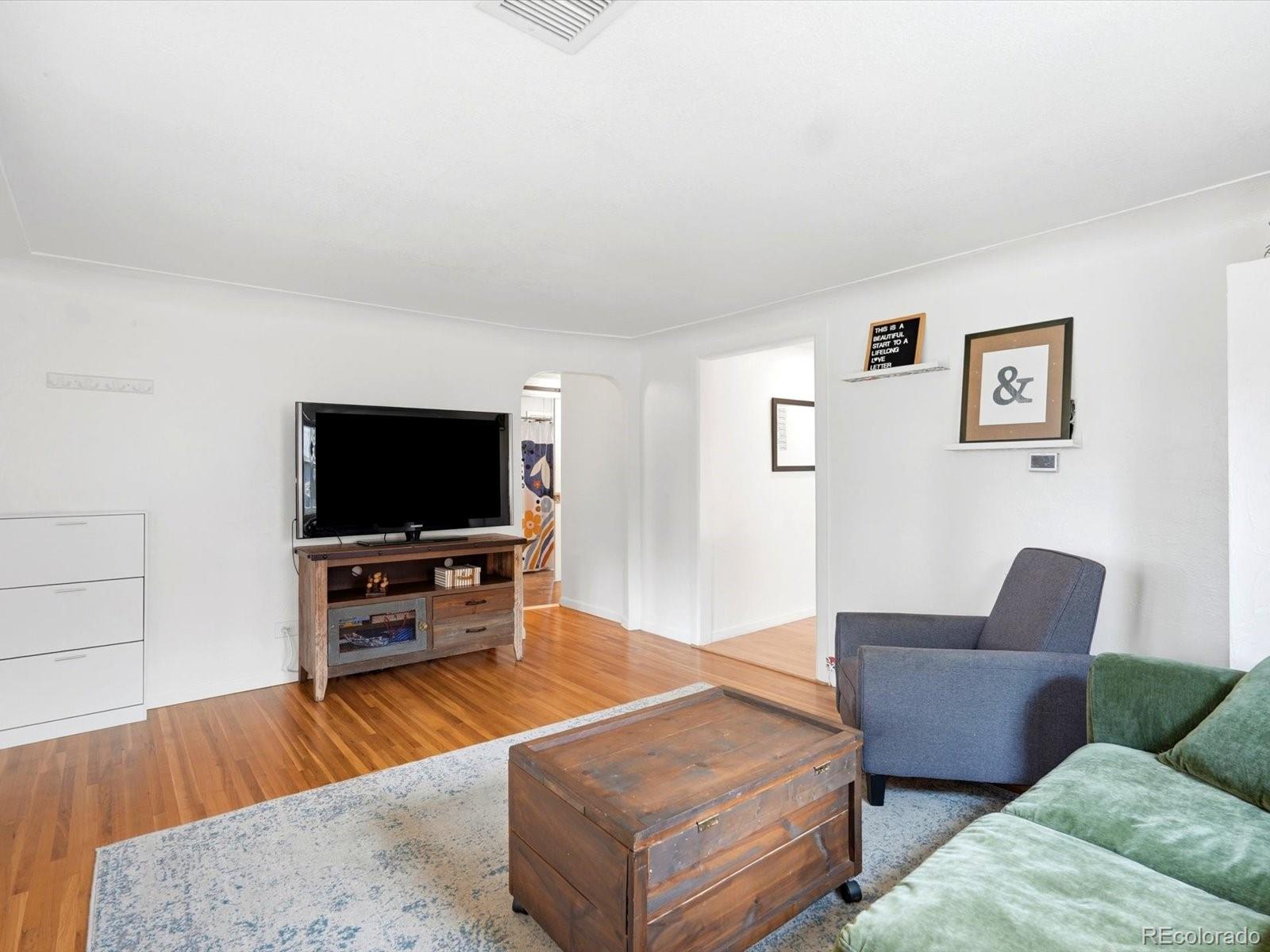 MLS Image #7 for 3376 s corona street,englewood, Colorado