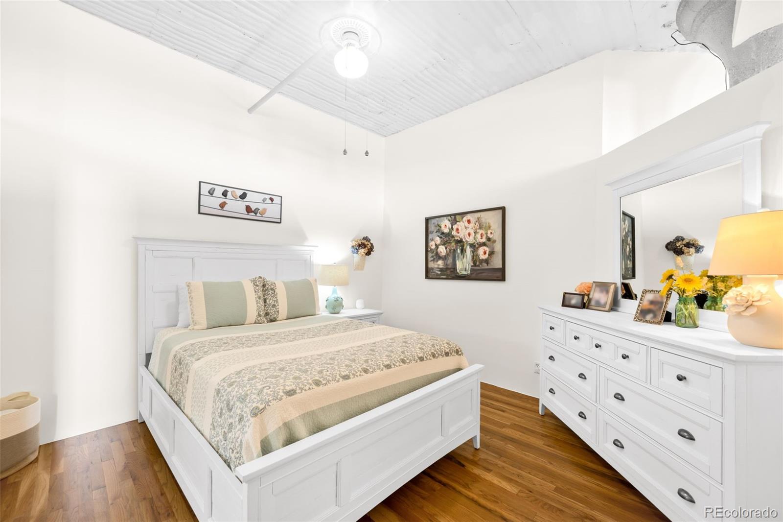 MLS Image #14 for 2261  blake street,denver, Colorado