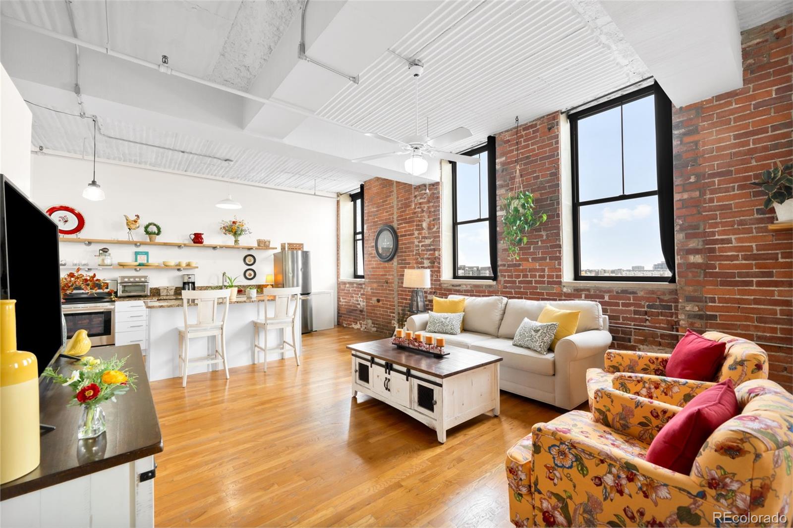 MLS Image #2 for 2261  blake street,denver, Colorado