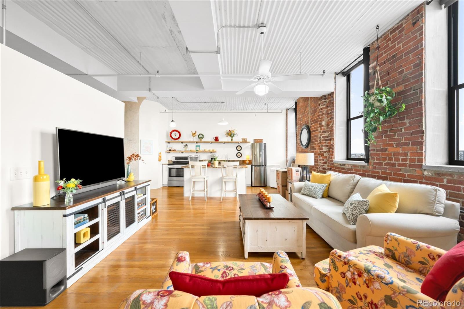 MLS Image #7 for 2261  blake street,denver, Colorado