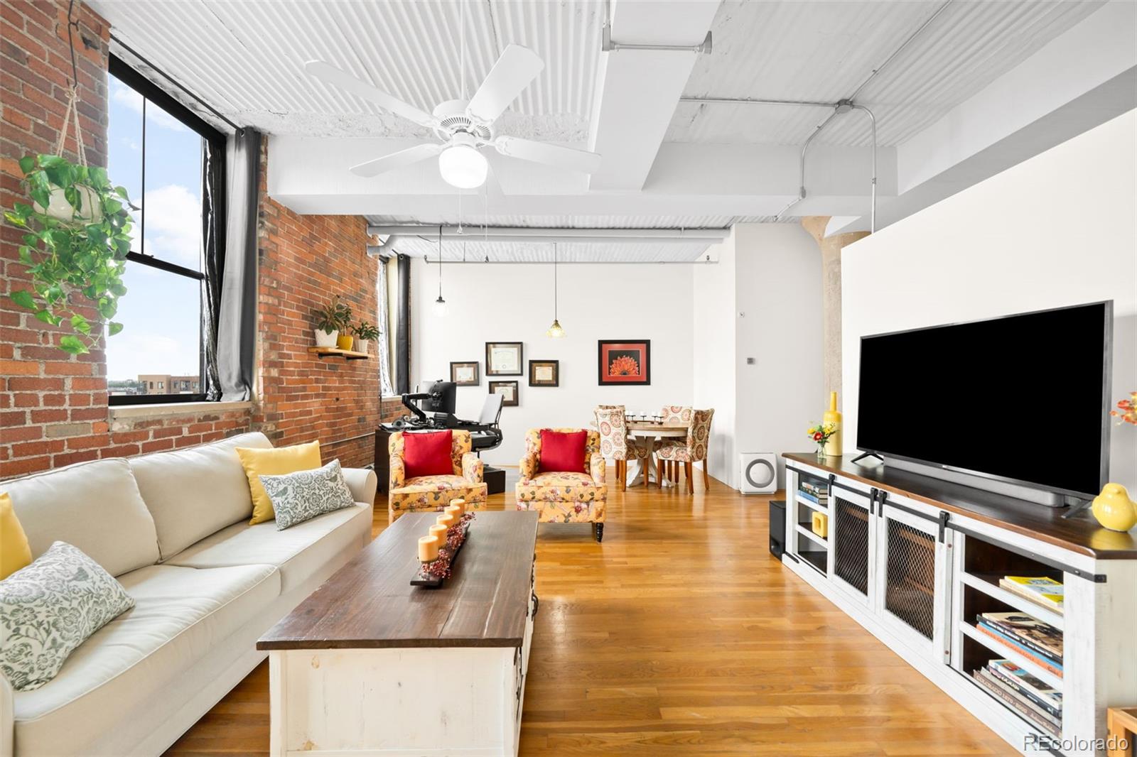 MLS Image #8 for 2261  blake street,denver, Colorado
