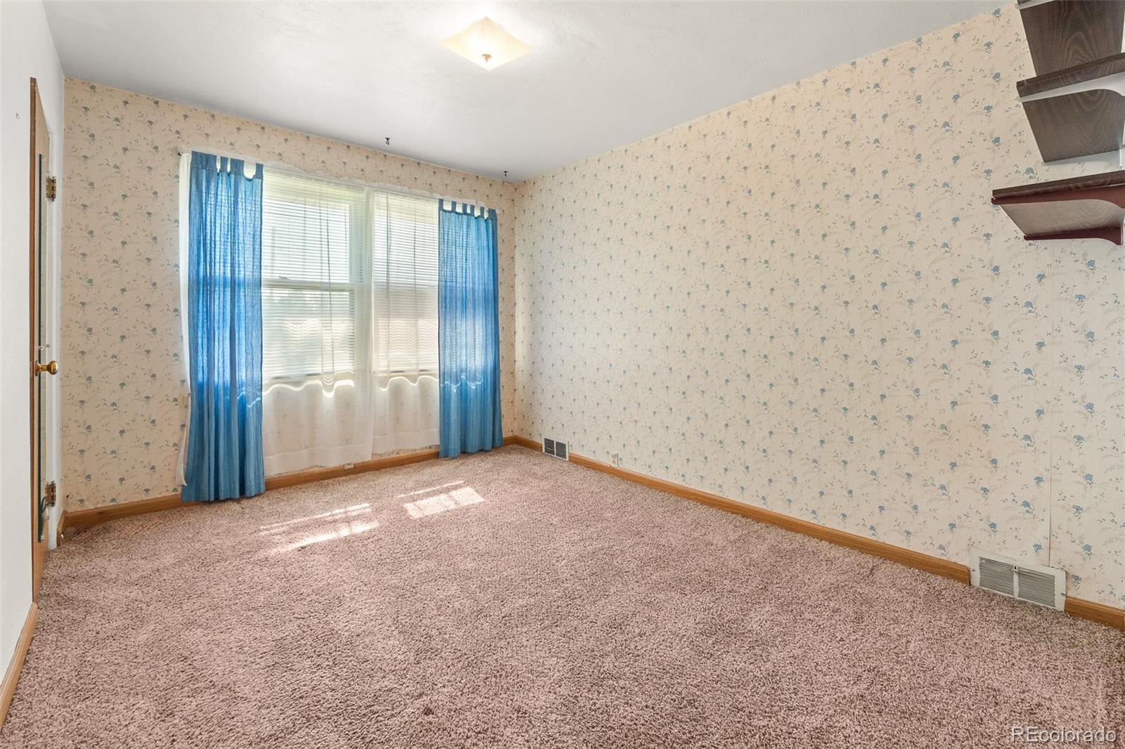 MLS Image #15 for 322  emerson street,wray, Colorado