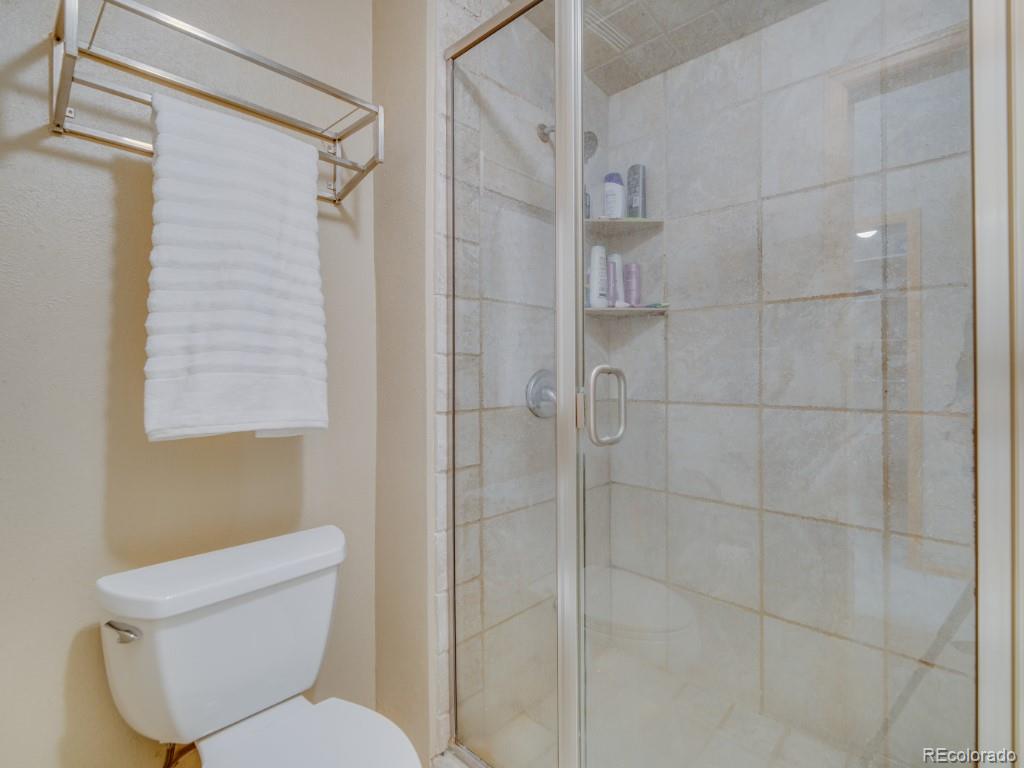 MLS Image #18 for 6566 s ammons court,littleton, Colorado
