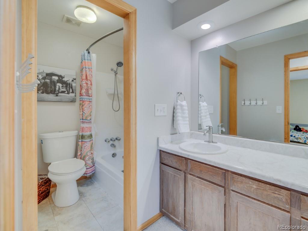 MLS Image #23 for 6566 s ammons court,littleton, Colorado
