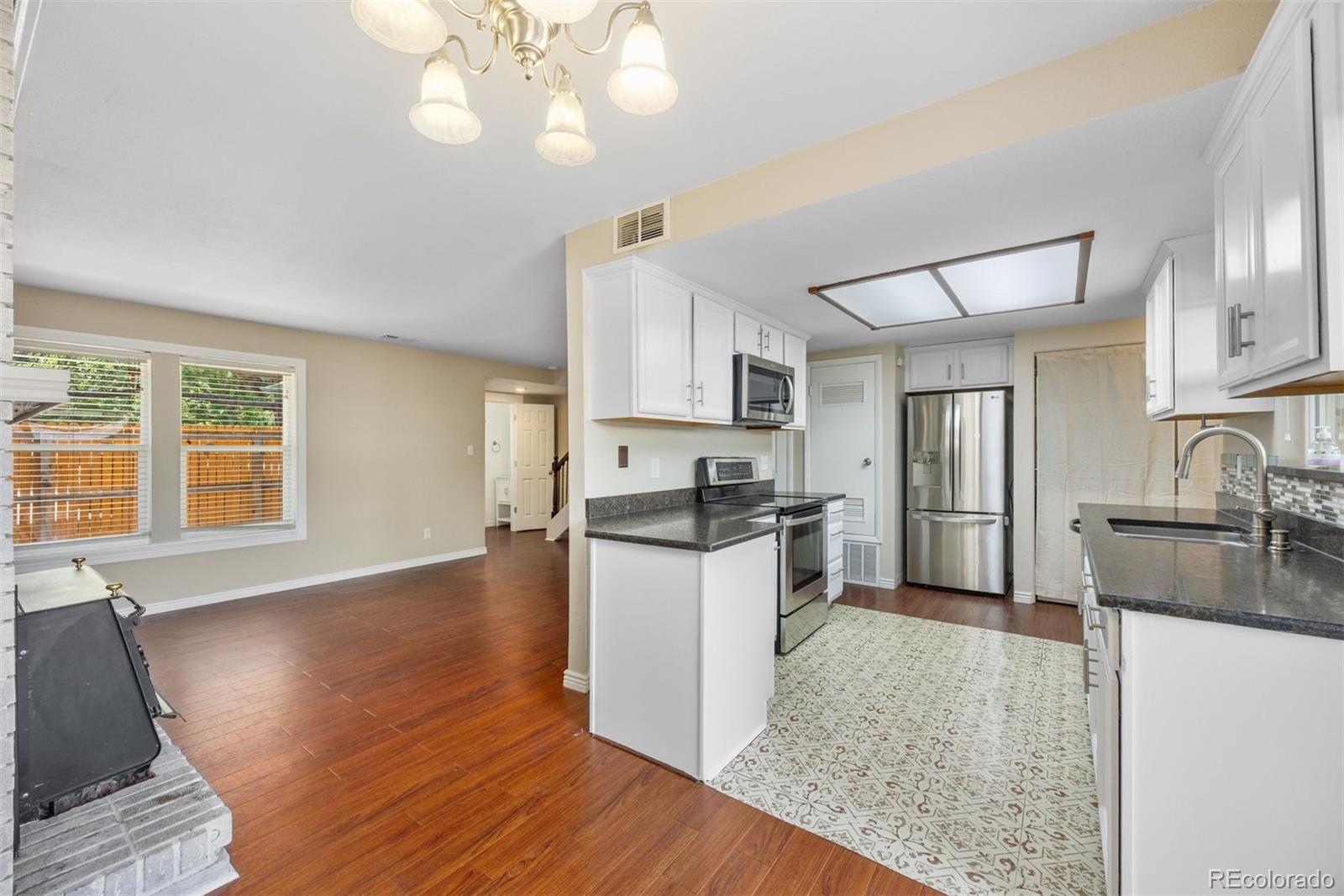 MLS Image #10 for 6010 s willow way,greenwood village, Colorado