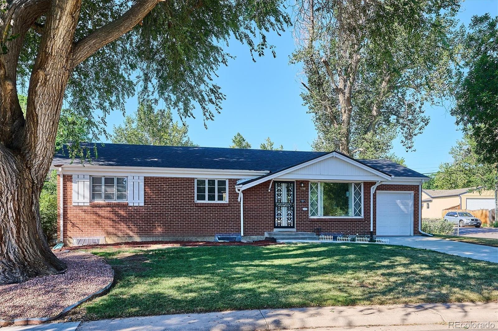 MLS Image #34 for 3798 w chenango avenue,littleton, Colorado