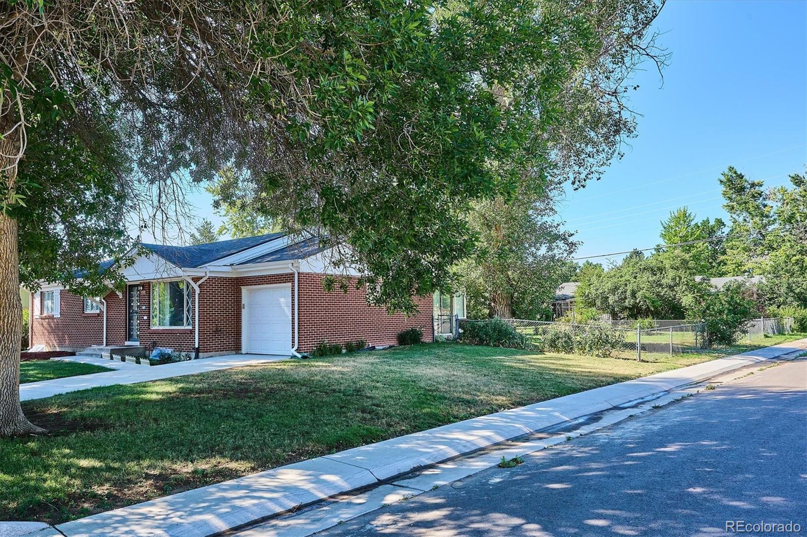 MLS Image #35 for 3798 w chenango avenue,littleton, Colorado