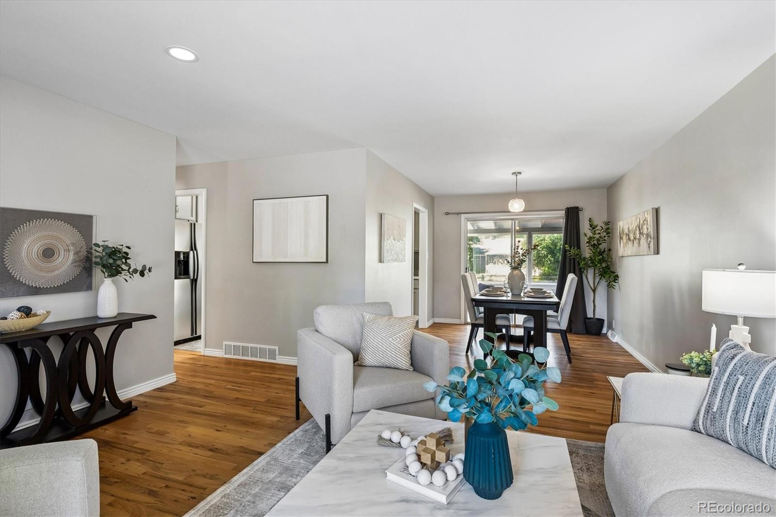 MLS Image #4 for 3798 w chenango avenue,littleton, Colorado