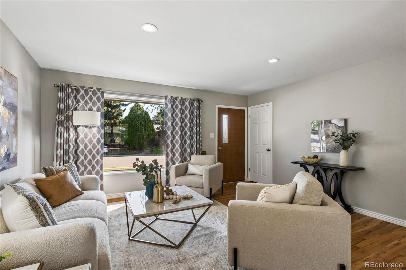 MLS Image #6 for 3798 w chenango avenue,littleton, Colorado