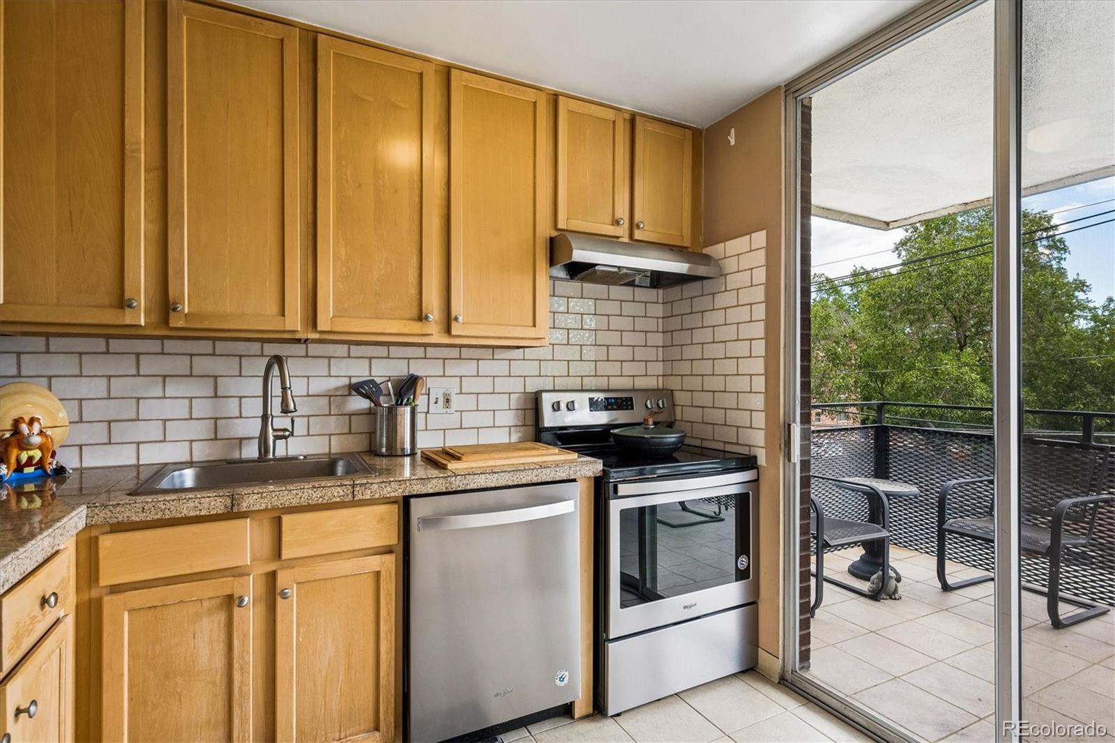 MLS Image #12 for 1200  vine street,denver, Colorado