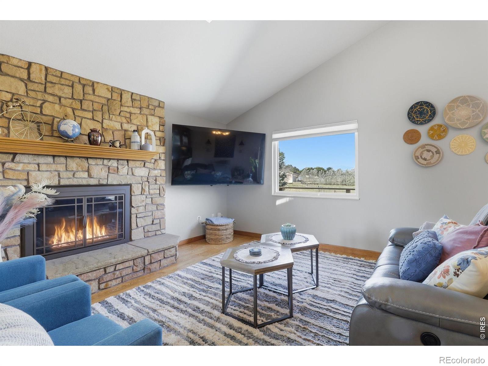 MLS Image #3 for 1212  glenview drive,berthoud, Colorado