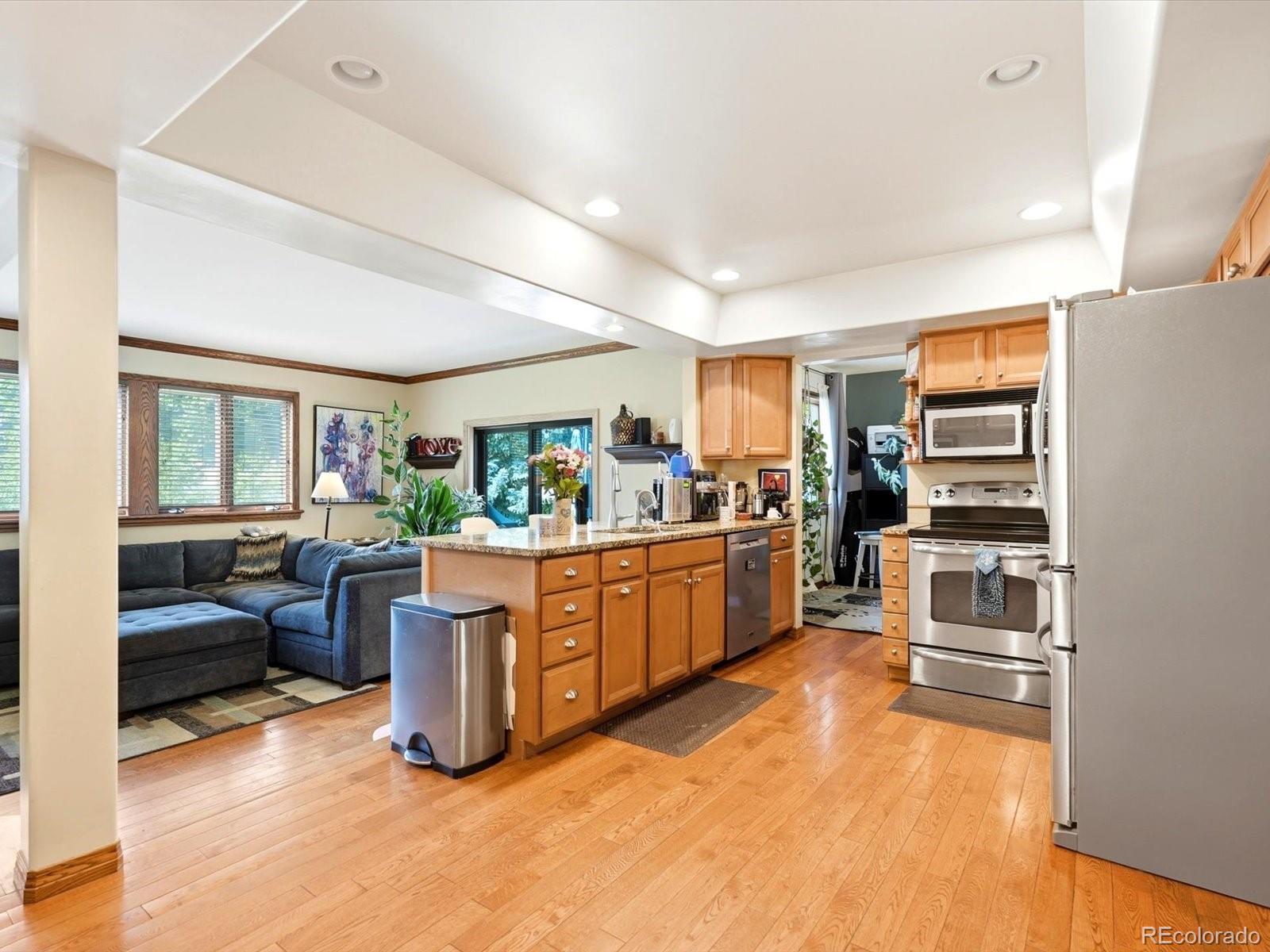 MLS Image #10 for 6750  youngfield court,arvada, Colorado