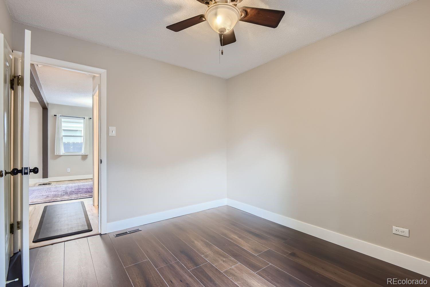 MLS Image #17 for 4406 s logan street,englewood, Colorado