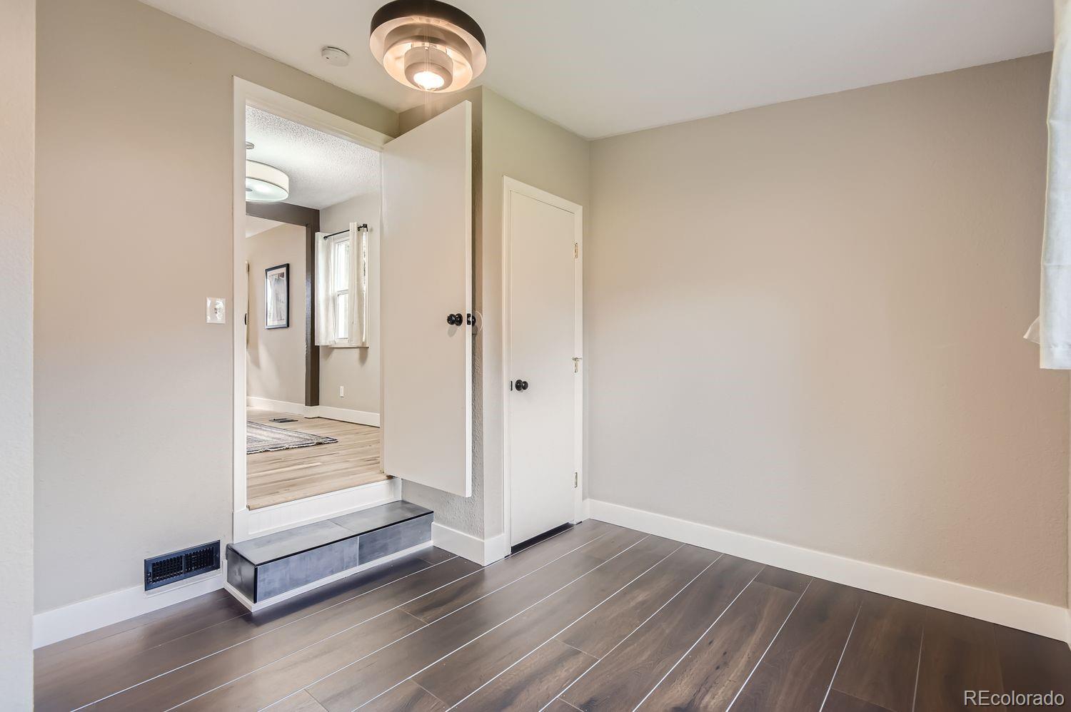 MLS Image #19 for 4406 s logan street,englewood, Colorado