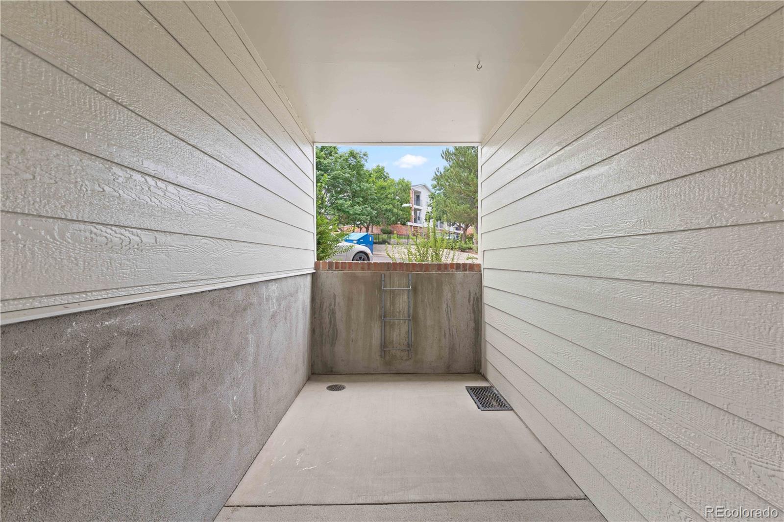 MLS Image #18 for 1661 s cole street a2,denver, Colorado