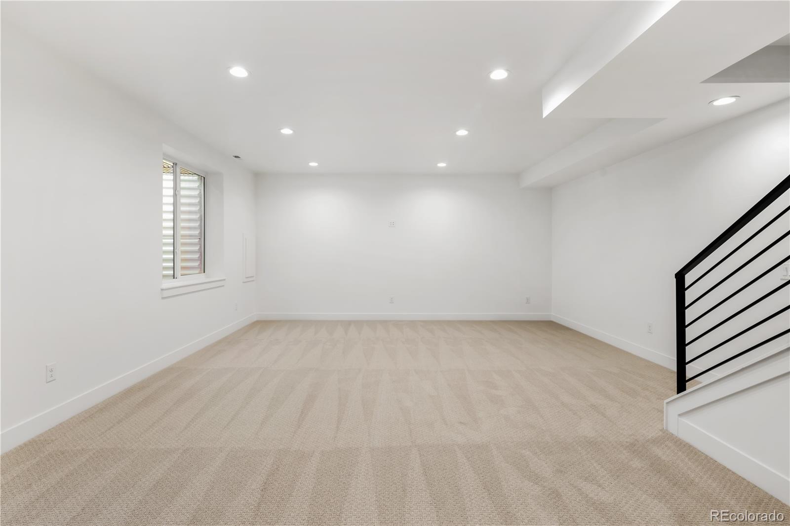MLS Image #39 for 771  birch street,denver, Colorado