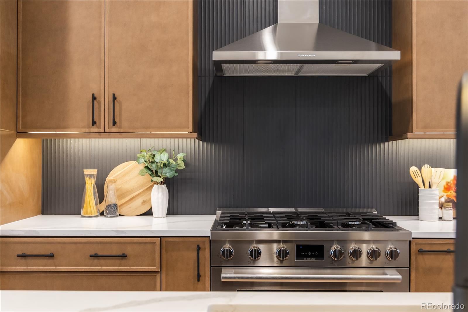 MLS Image #9 for 771  birch street,denver, Colorado