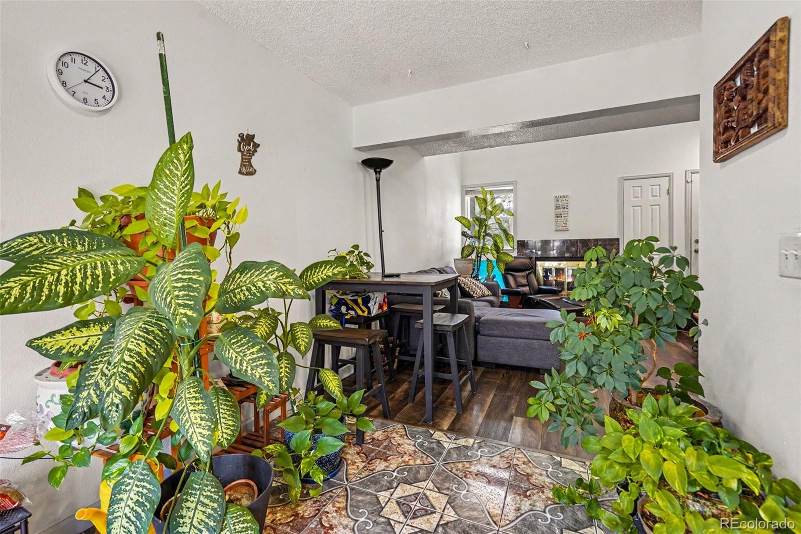 MLS Image #5 for 11576 e bayaud drive,aurora, Colorado