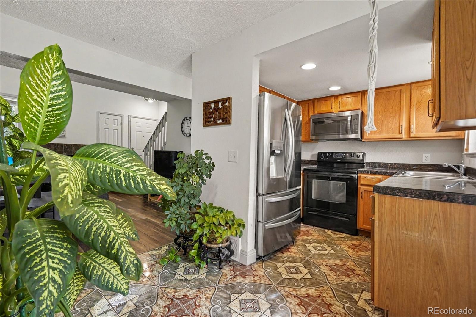 MLS Image #7 for 11576 e bayaud drive,aurora, Colorado