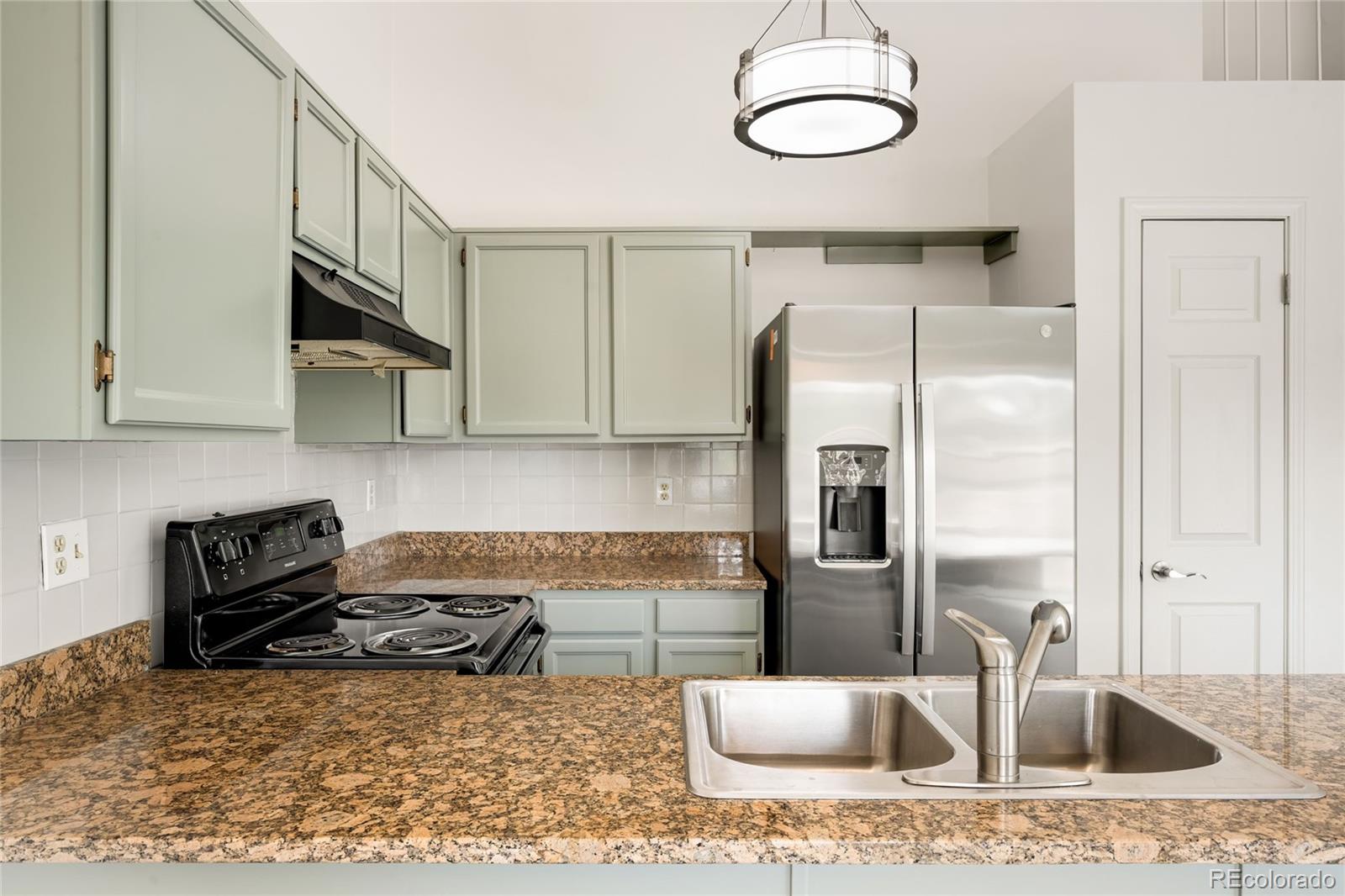 MLS Image #9 for 3120 s halifax street,aurora, Colorado