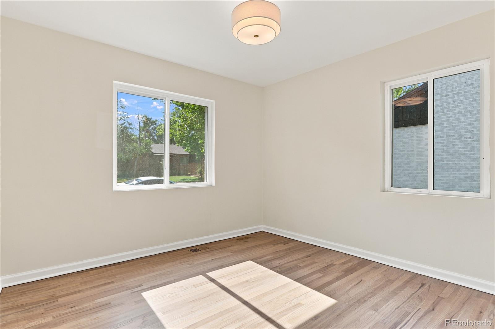 MLS Image #18 for 1261 s jackson street,denver, Colorado