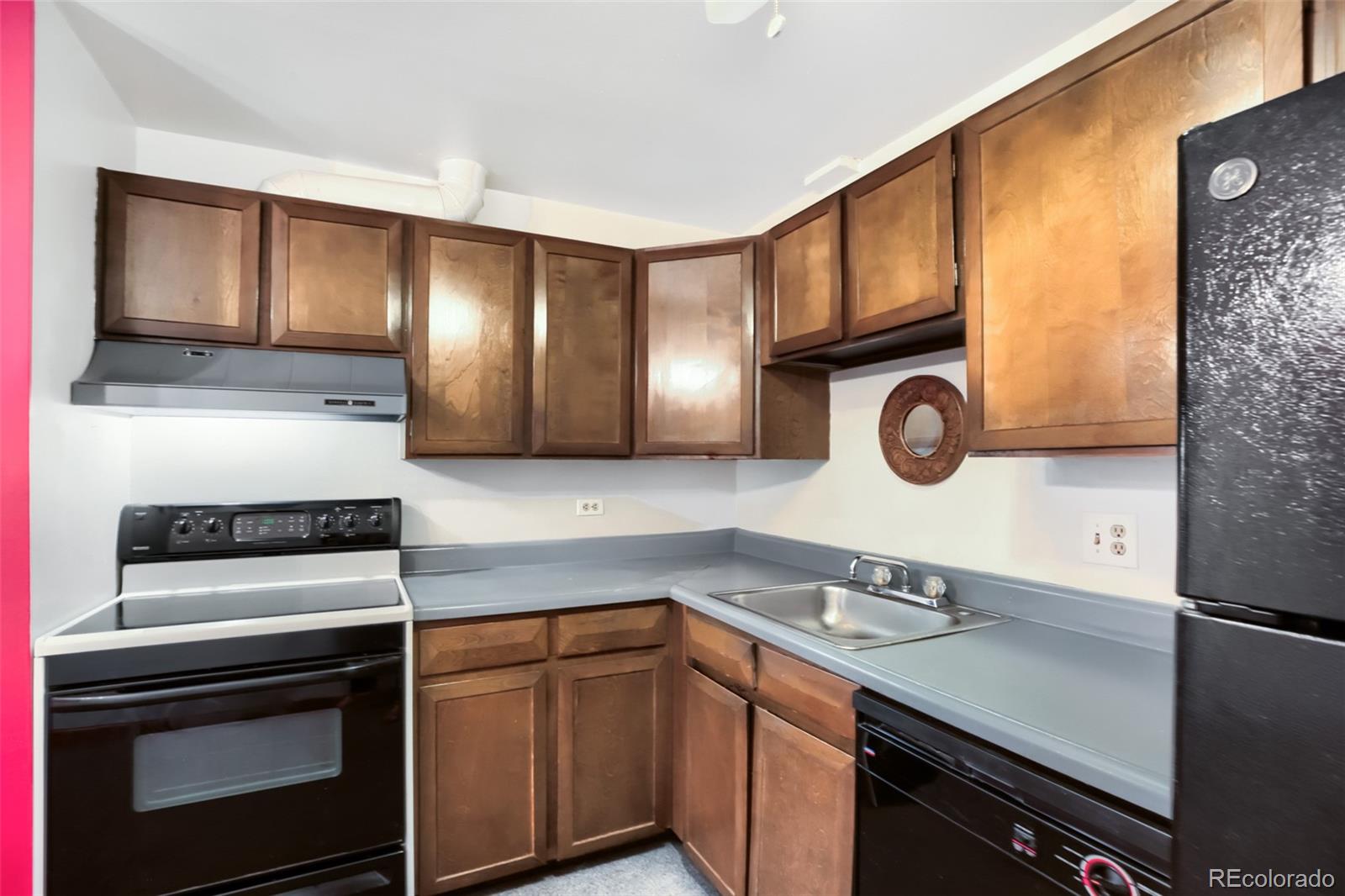 MLS Image #3 for 1050 n lafayette street 304,denver, Colorado
