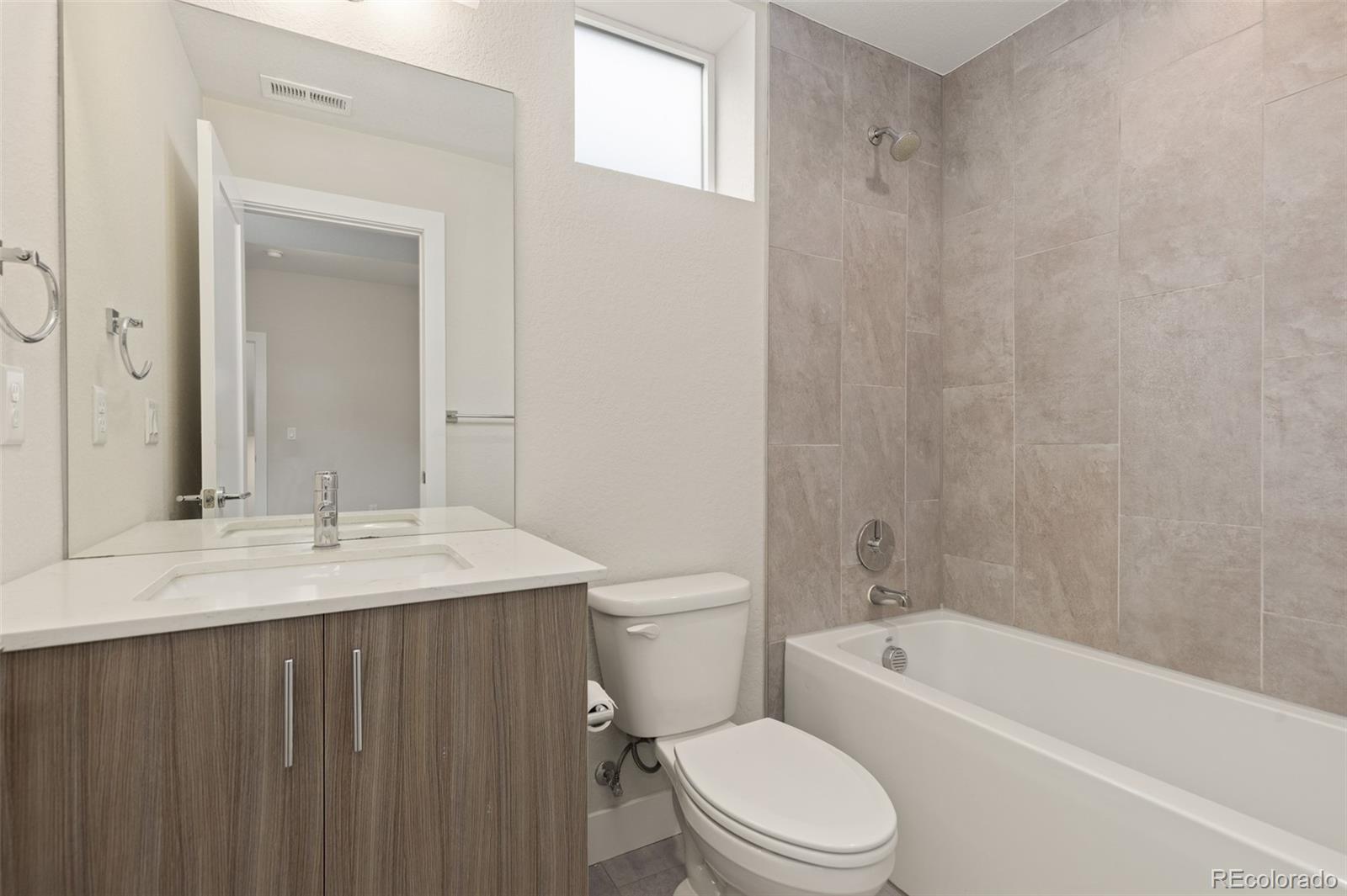 MLS Image #17 for 1470  wolff street,denver, Colorado
