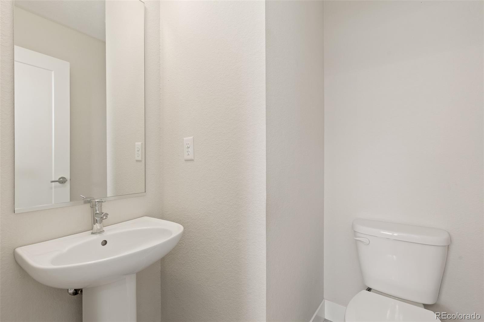 MLS Image #18 for 1470  wolff street,denver, Colorado